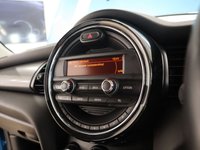 USED 2016 16 MINI HATCH COOPER 1.5 COOPER 3d 134 BHP LOADED WITH FACTORY EXTRAS WITH ONBOARD MINI SERVICE HISTORY