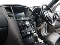 USED 2016 16 INFINITI QX70 3.0 S DESIGN D 5d 235 BHP LOW MILEAGE WITH SERVICE HISTORY AND GREAT CONDITION