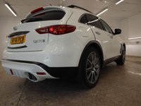 USED 2016 16 INFINITI QX70 3.0 S DESIGN D 5d 235 BHP LOW MILEAGE WITH SERVICE HISTORY AND GREAT CONDITION