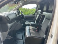 USED 2018 67 PEUGEOT EXPERT 2.0 BLUE HDI PROFESSIONAL LONG 120 BHP TWIN SIDE LOADING DOORS Air Con & Satellite Navigation