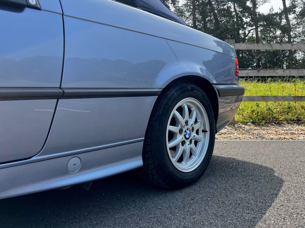 USED 1996 P BMW 3 SERIES E36 // 320I // 2d Convertible // 2.0 148 BHP // px swap 