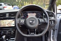 USED 2017 67 VOLKSWAGEN GOLF 2.0 R TSI DSG 5d 306 BHP PANROOF / DCC / PERFORMANCE PK