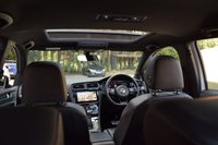 USED 2017 67 VOLKSWAGEN GOLF 2.0 R TSI DSG 5d 306 BHP PANROOF / DCC / PERFORMANCE PK