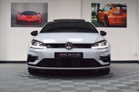 USED 2017 67 VOLKSWAGEN GOLF 2.0 R TSI DSG 5d 306 BHP PANROOF / DCC / PERFORMANCE PK