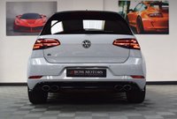 USED 2017 67 VOLKSWAGEN GOLF 2.0 R TSI DSG 5d 306 BHP PANROOF / DCC / PERFORMANCE PK
