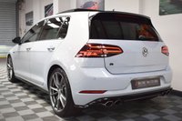 USED 2017 67 VOLKSWAGEN GOLF 2.0 R TSI DSG 5d 306 BHP PANROOF / DCC / PERFORMANCE PK