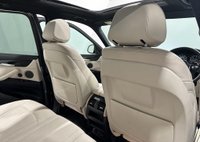 USED 2015 65 BMW X5 3.0 XDRIVE30D M SPORT 5d 255 BHP Striking Ivory White Interior, Matt Carbon Interior Accents, Panoramic Glass Slide Roof,