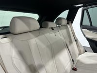 USED 2015 65 BMW X5 3.0 XDRIVE30D M SPORT 5d 255 BHP Striking Ivory White Interior, Matt Carbon Interior Accents, Panoramic Glass Slide Roof,