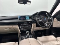 USED 2015 65 BMW X5 3.0 XDRIVE30D M SPORT 5d 255 BHP Striking Ivory White Interior, Matt Carbon Interior Accents, Panoramic Glass Slide Roof,