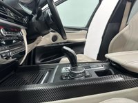 USED 2015 65 BMW X5 3.0 XDRIVE30D M SPORT 5d 255 BHP Striking Ivory White Interior, Matt Carbon Interior Accents, Panoramic Glass Slide Roof,