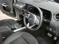 USED 2020 70 MERCEDES-BENZ B-CLASS 1.3 B 200 AMG LINE EXECUTIVE 5d 161 BHP SAT NAV HEATED PART LEATHER 1 OWNER MERCEDES WARRANTY TILL NOV 2023