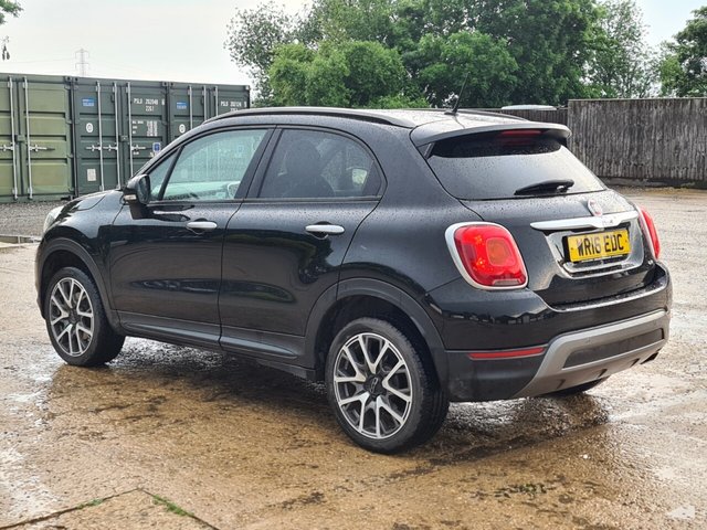 View our FIAT 500X
