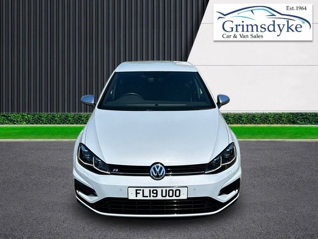 View our VOLKSWAGEN GOLF