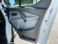 USED 2017 17 FORD TRANSIT CUSTOM 2.0 290 LR P/V 104 BHP CHOICES OF VANS IN STOCK !!