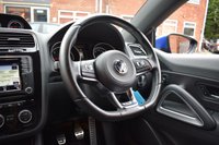 USED 2017 11 VOLKSWAGEN SCIROCCO 2.0 R LINE TDI BLUEMOTION TECHNOLOGY 2d 150 BHP FULL HEATED LEATHER / ULEZ CAR
