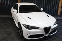 USED 2020 70 ALFA ROMEO GIULIA 2.9 V6 BITURBO QUADRIFOGLIO 4d 503 BHP QUADRIFOGLIO STEERING WHEEL, MEMORY HEATED SEATS, CARBON INTERIOR, HARMAN KARDON SOUND, MINERAL PEARL PAINT.