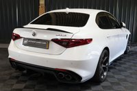USED 2020 70 ALFA ROMEO GIULIA 2.9 V6 BITURBO QUADRIFOGLIO 4d 503 BHP QUADRIFOGLIO STEERING WHEEL, MEMORY HEATED SEATS, CARBON INTERIOR, HARMAN KARDON SOUND, MINERAL PEARL PAINT.