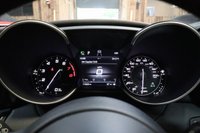 USED 2020 70 ALFA ROMEO GIULIA 2.9 V6 BITURBO QUADRIFOGLIO 4d 503 BHP QUADRIFOGLIO STEERING WHEEL, MEMORY HEATED SEATS, CARBON INTERIOR, HARMAN KARDON SOUND, MINERAL PEARL PAINT.