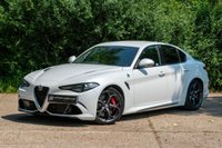 USED 2020 70 ALFA ROMEO GIULIA 2.9 V6 BITURBO QUADRIFOGLIO 4d 503 BHP QUADRIFOGLIO STEERING WHEEL, MEMORY HEATED SEATS, CARBON INTERIOR, HARMAN KARDON SOUND, MINERAL PEARL PAINT.