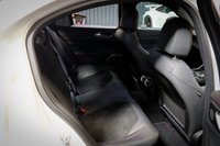 USED 2020 70 ALFA ROMEO GIULIA 2.9 V6 BITURBO QUADRIFOGLIO 4d 503 BHP QUADRIFOGLIO STEERING WHEEL, MEMORY HEATED SEATS, CARBON INTERIOR, HARMAN KARDON SOUND, MINERAL PEARL PAINT.