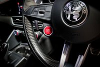 USED 2020 70 ALFA ROMEO GIULIA 2.9 V6 BITURBO QUADRIFOGLIO 4d 503 BHP QUADRIFOGLIO STEERING WHEEL, MEMORY HEATED SEATS, CARBON INTERIOR, HARMAN KARDON SOUND, MINERAL PEARL PAINT.