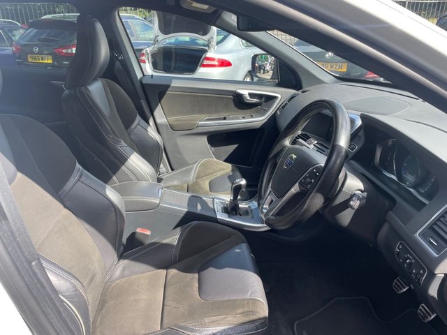 2015 VOLVO XC60 - Photo 10