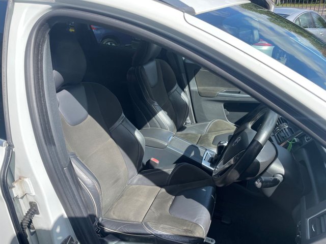 2015 VOLVO XC60 - Photo 11