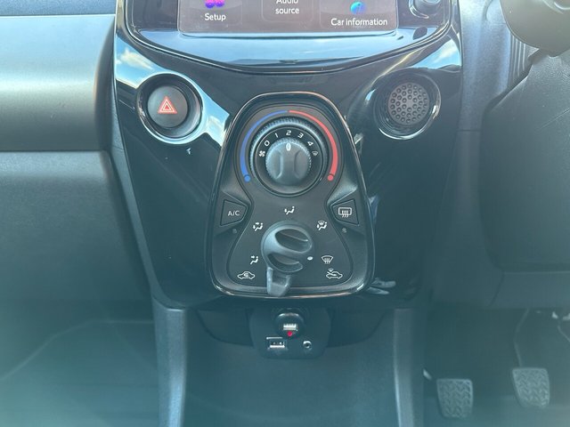 2015 CITROEN C1 1.0 AIRSCAPE FLAIR S/S CONVERTIBLE 3d 68 BHP - Photo 11