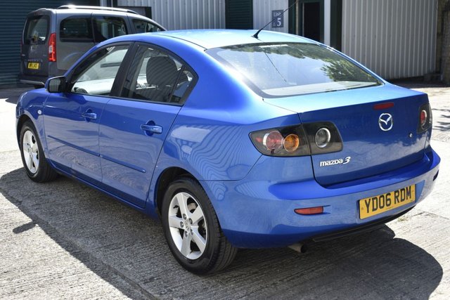 View our MAZDA 3