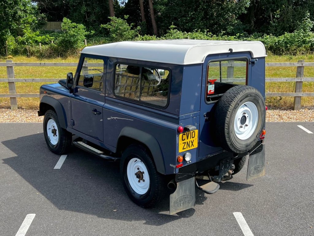 USED 2010 10 LAND ROVER DEFENDER 90 HARD TOP // SWB 2d // 2.4 121 BHP // pxswap 