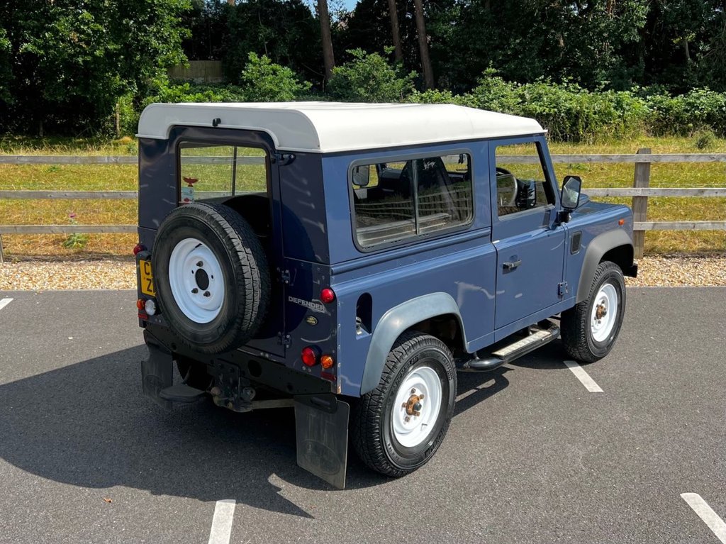 USED 2010 10 LAND ROVER DEFENDER 90 HARD TOP // SWB 2d // 2.4 121 BHP // pxswap 