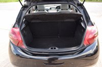 USED 2014 64 PEUGEOT 208 1.2 ROLAND GARROS 5d 82 BHP 
