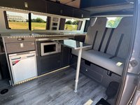 USED 2023 23 VOLKSWAGEN TRANSPORTER 2.0 T6-1 TRANSPORTER LUXURY 4 BERTH CAMPERVAN WITH REAR TAILGATE & REAR SHOWER BRAND NEW! LUXURY 4 BERTH