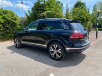 USED 2015 65 VOLKSWAGEN TOUAREG 3.0 V6 R-LINE TDI BLUEMOTION TECHNOLOGY 5d 259 BHP 20in DIAMOND CUT ALLOYS-FSH