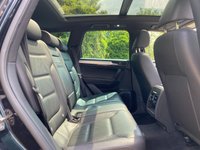 USED 2015 65 VOLKSWAGEN TOUAREG 3.0 V6 R-LINE TDI BLUEMOTION TECHNOLOGY 5d 259 BHP 20in DIAMOND CUT ALLOYS-FSH