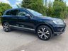 USED 2015 65 VOLKSWAGEN TOUAREG 3.0 V6 R-LINE TDI BLUEMOTION TECHNOLOGY 5d 259 BHP 20in DIAMOND CUT ALLOYS-FSH