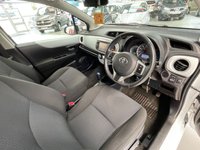 USED 2014 14 TOYOTA YARIS 1.5 HYBRID ICON PLUS 5d 61 BHP 