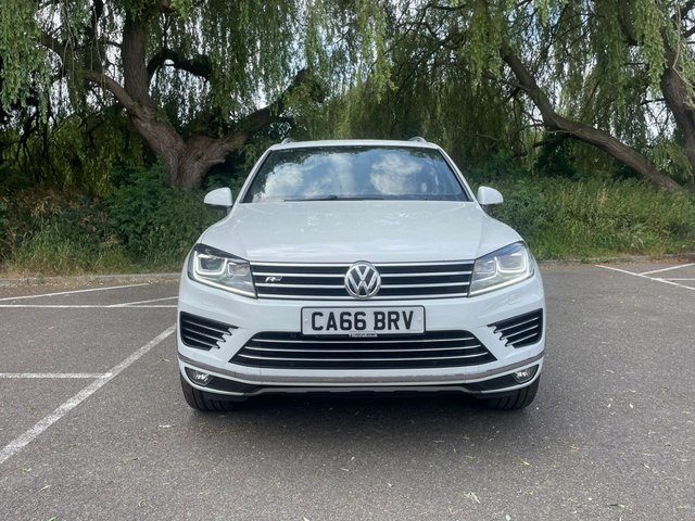 View our VOLKSWAGEN TOUAREG