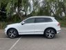 USED 2016 66 VOLKSWAGEN TOUAREG 3.0 V6 R-LINE TDI BLUEMOTION TECHNOLOGY 5d 259 BHP RECENT MAIN DEALER SERVICE - 05/23