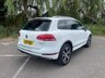 USED 2016 66 VOLKSWAGEN TOUAREG 3.0 V6 R-LINE TDI BLUEMOTION TECHNOLOGY 5d 259 BHP RECENT MAIN DEALER SERVICE - 05/23
