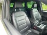USED 2016 66 VOLKSWAGEN TOUAREG 3.0 V6 R-LINE TDI BLUEMOTION TECHNOLOGY 5d 259 BHP RECENT MAIN DEALER SERVICE - 05/23