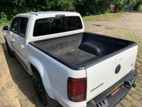 USED 2016 16 VOLKSWAGEN AMAROK 2.0 DC TDI HIGHLINE 4MOTION 180 BHP 2016 VW AMAROK HIGHLINE - 2.0 TDi - 4MOTION - AUTOMATIC - PICKUP TRUCK - MARGIN VEHICLE NO VAT - LEATHER - NAV - REAR SENSORS - ONLY 2 FORMER KEEPERS - DOCUMENTED SERVICE HISTORY