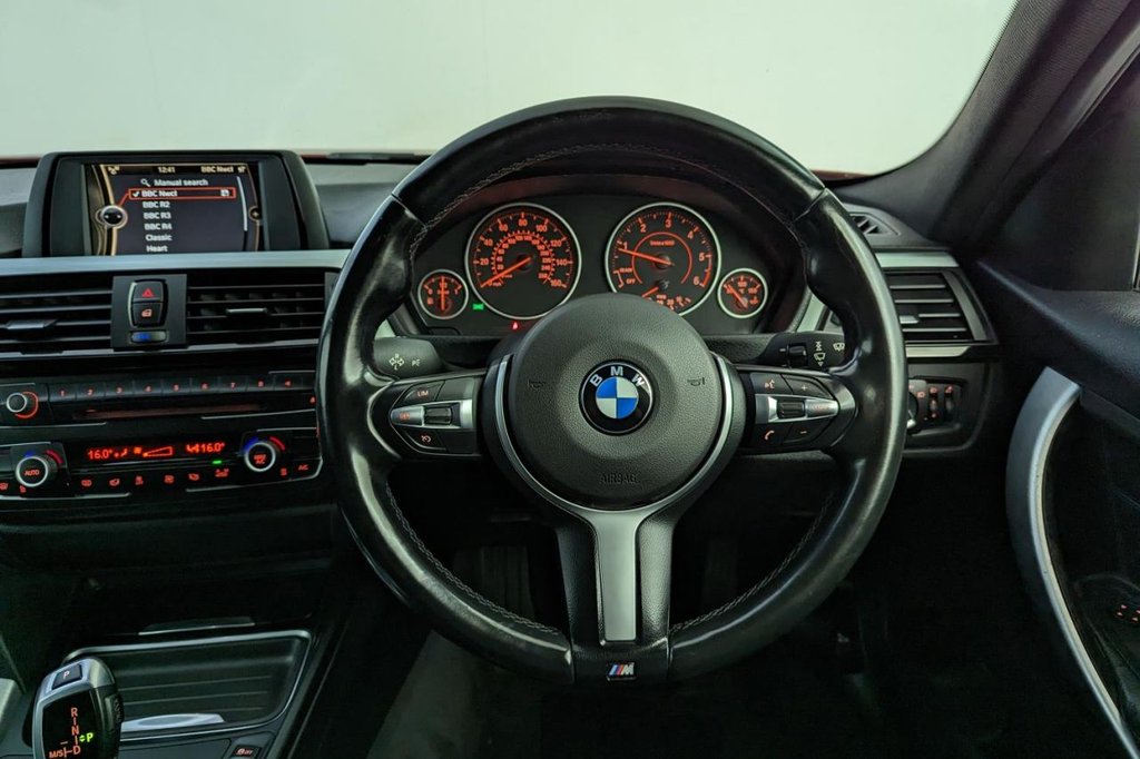 USED 2014 14 BMW 3 SERIES 2.0 318D M SPORT 4d 141 BHP 