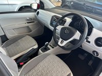 USED 2019 19 VOLKSWAGEN UP 1.0 UP BY BEATS 5d 74 BHP BLUETOOTH HANDSFREE - AIR CONDITIONING - ALLOY WHEELS - TINTED WINDOWS - LOW INSURANCE GROUP