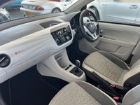 USED 2019 19 VOLKSWAGEN UP 1.0 UP BY BEATS 5d 74 BHP BLUETOOTH HANDSFREE - AIR CONDITIONING - ALLOY WHEELS - TINTED WINDOWS - LOW INSURANCE GROUP