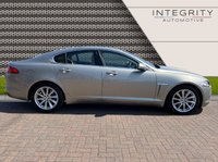 USED 2013 63 JAGUAR XF 2.2 D PREMIUM LUXURY 4d 200 BHP 9 x SERVCIE STAMPS INCLUDING CAMBELT DONE IN 2022 - NAVIGATION - BLUETOOTH - CLIMATE CONTROL - HEATED SEATS - HEATED WINDSCREEN - POWER MEMORY FRONT SEATS - 18" ALLOY WHEELS