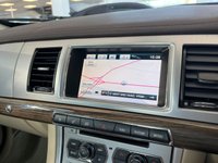USED 2013 63 JAGUAR XF 2.2 D PREMIUM LUXURY 4d 200 BHP 9 x SERVCIE STAMPS INCLUDING CAMBELT DONE IN 2022 - NAVIGATION - BLUETOOTH - CLIMATE CONTROL - HEATED SEATS - HEATED WINDSCREEN - POWER MEMORY FRONT SEATS - 18" ALLOY WHEELS