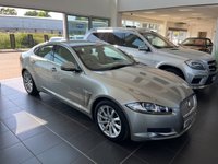 USED 2013 63 JAGUAR XF 2.2 D PREMIUM LUXURY 4d 200 BHP 9 x SERVCIE STAMPS INCLUDING CAMBELT DONE IN 2022 - NAVIGATION - BLUETOOTH - CLIMATE CONTROL - HEATED SEATS - HEATED WINDSCREEN - POWER MEMORY FRONT SEATS - 18" ALLOY WHEELS