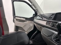 USED 2018 18 VOLKSWAGEN TRANSPORTER 2.0 T32 TDI KOMBI HIGHLINE BMT 201 BHP Double Electric Side Slide Door