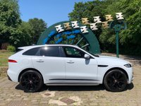 USED 2020 70 JAGUAR F-PACE 2.0 CHEQUERED FLAG AWD 5d 178 BHP HUGE SPEC - 'CHEQUERED FLAG LIMITED EDITION' - AWD - TURBO DIESEL - AUTOMATIC - FULL PREMIUM ELEC/HEATED LEATHER - PANORAMIC GLASS ROOF - 1 PRIVATE OWNER - FULL J/L/R SERVICE HISTORY